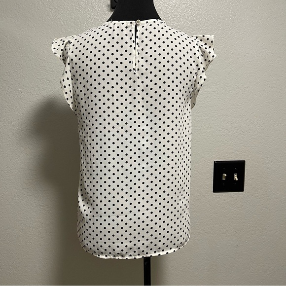 Forever 21  Polka Dot Pleated Flutter Top - Small - Picture 7 of 8
